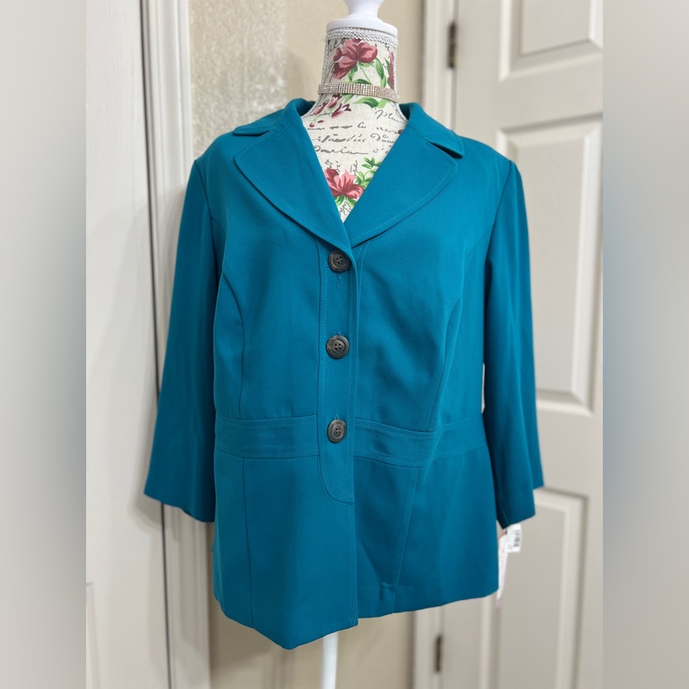 Dana Kay Blue Blazer size 16w